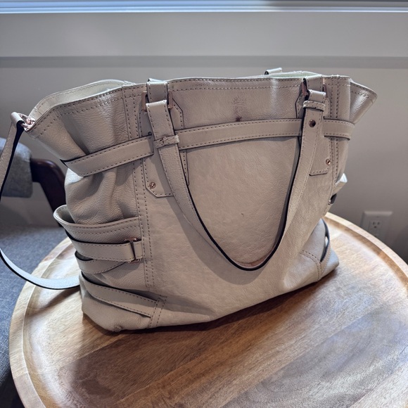 Michael Kors Gansevoort Ivory Cream Crossbody Shoulder Bag Tote with Rose Gold - Picture 6 of 17